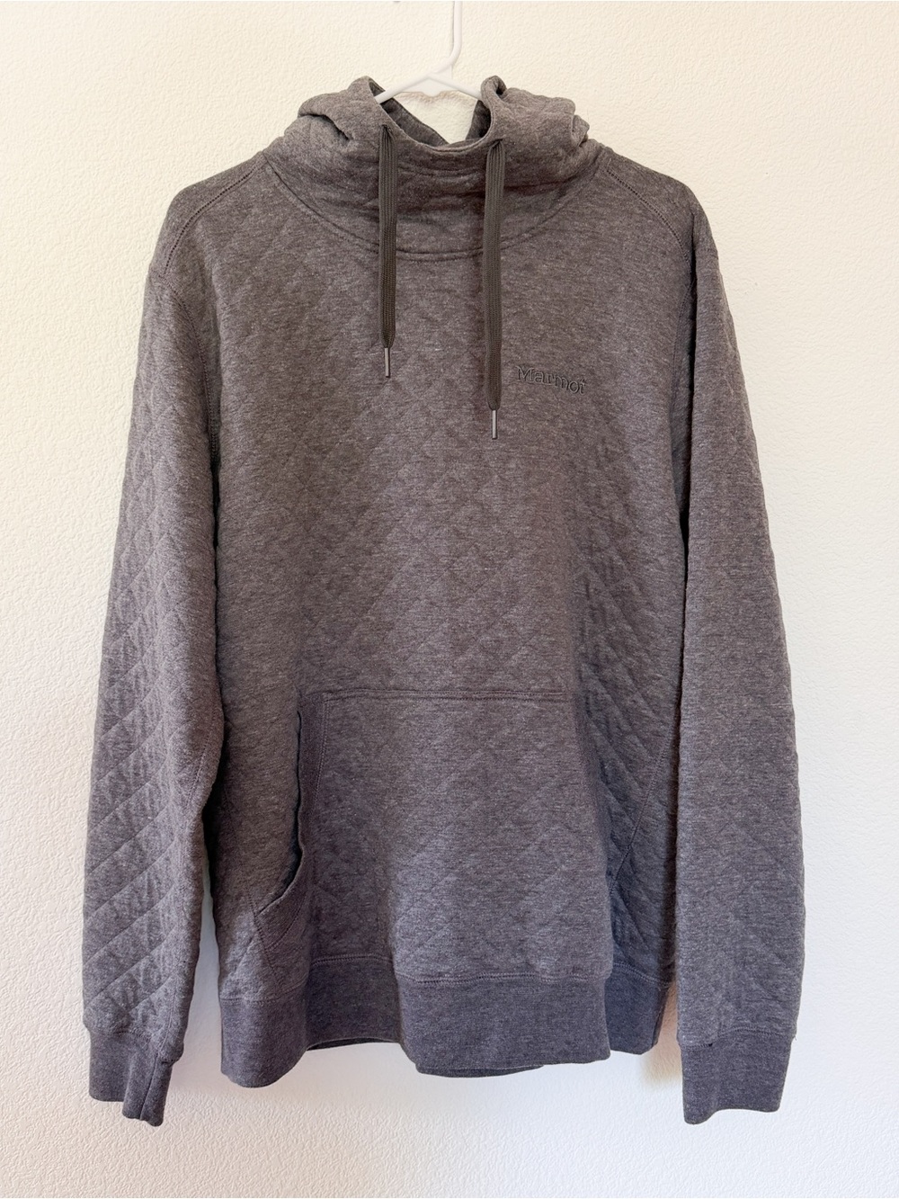 Marmot Men’s Quilted Hooded Gray Pullover Sweatshirt - size large.
